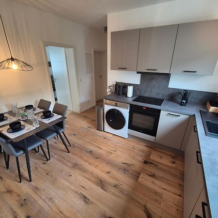 Charmante 2 Zimmer-Wohnung Mit Fahrradstellplaetzen Koblenz (Rhineland-Palatinate) Exterior foto